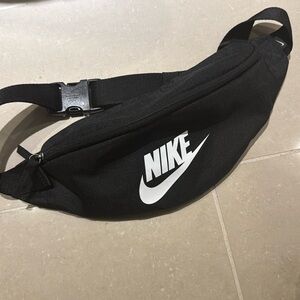 Nike logo crossbody belt bag
